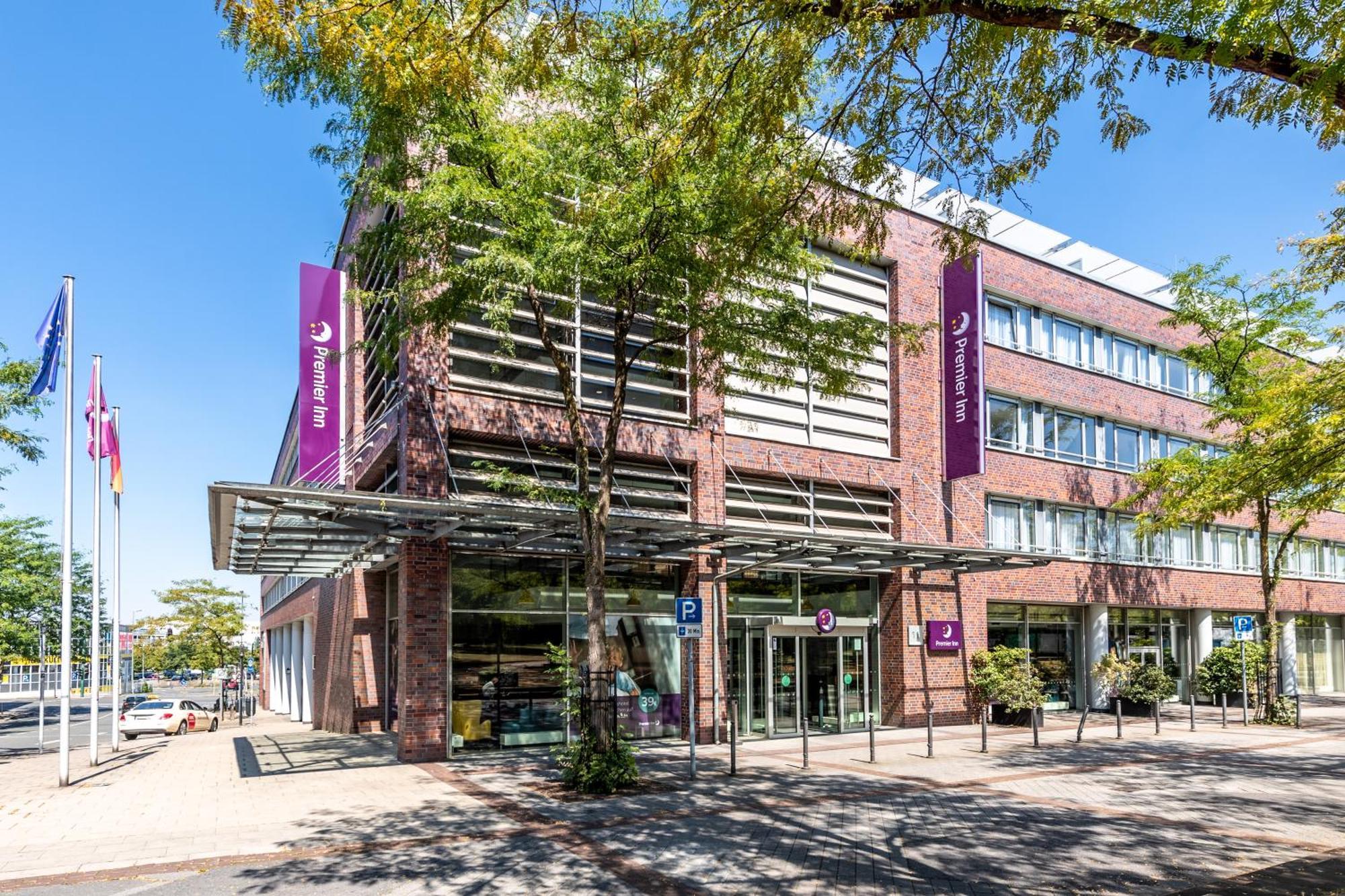 Premier Inn Essen City Limbecker Platz Buitenkant foto